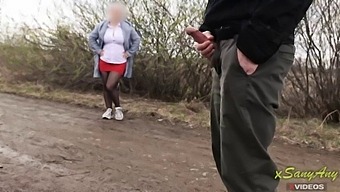 Mature Teen With Big Natural Tits Gets Handjob From Unknown Mom In Public