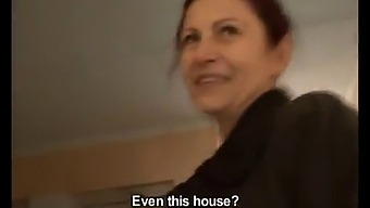 Amateur Czech Milf Indulges In Outdoor Sexual Encounter For Compensation
