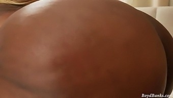 Voluptuous Vixen Enjoying Big Black Cock