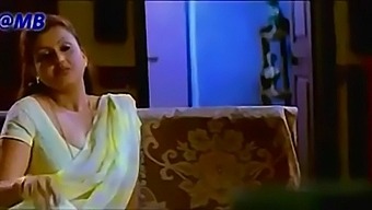 Desi Aunties With Big Boobs In A Steamy Video