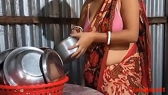 Indian Wife Reveals Her Body In The Kitchen