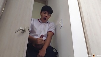 Amateur Latina Caught Giving Oral To Stepson In Fear Of Earthquake